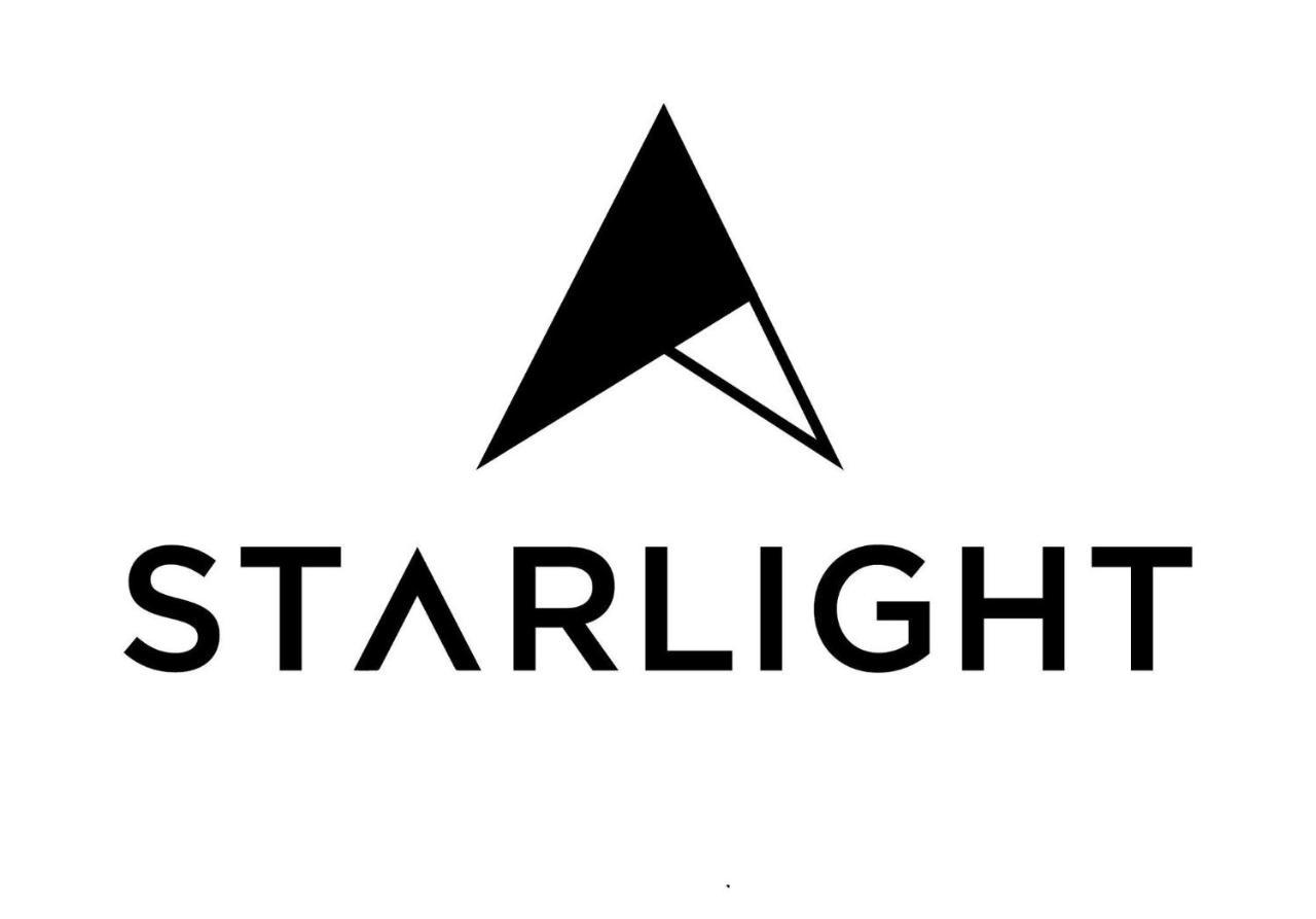 Hotel Starlight 14 Vườn Đào Ha Long Esterno foto