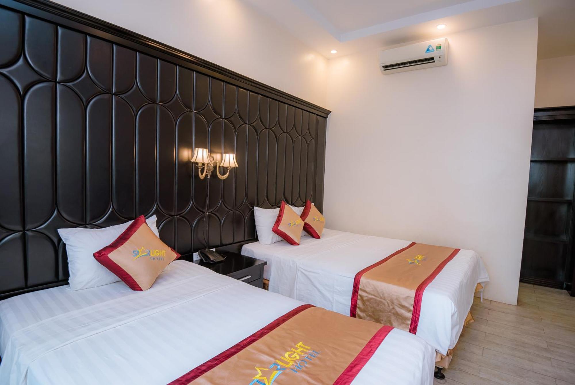 Hotel Starlight 14 Vườn Đào Ha Long Esterno foto