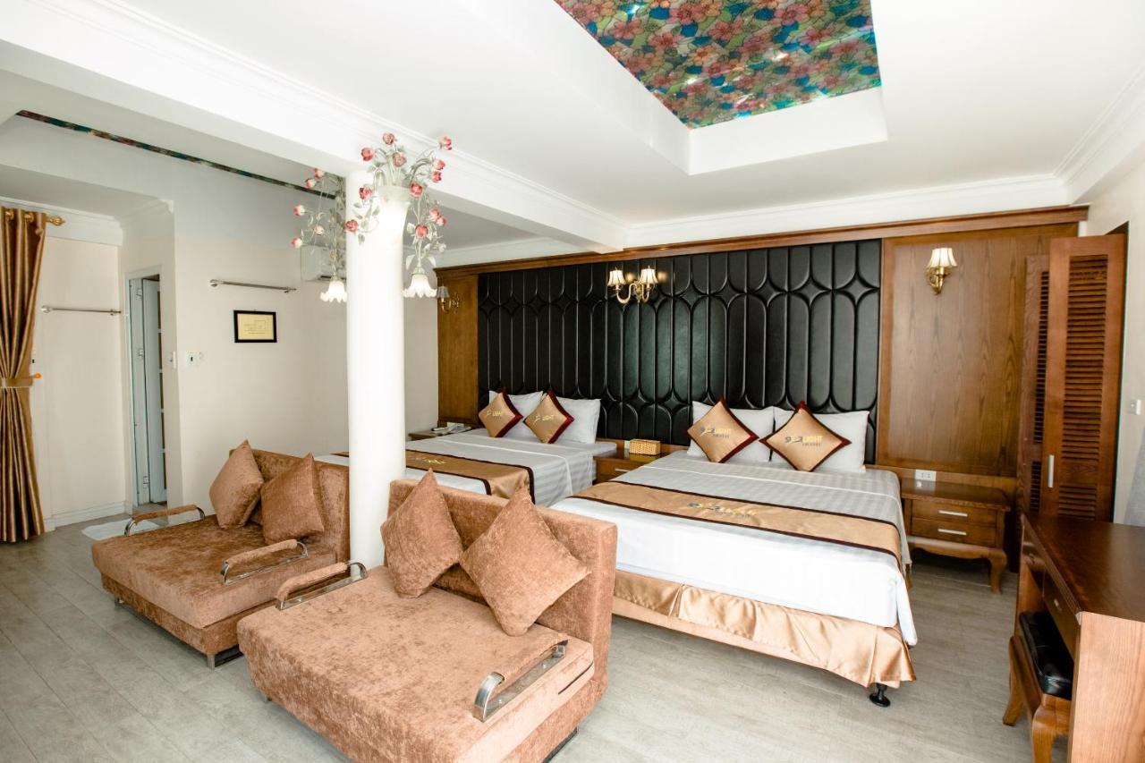 Hotel Starlight 14 Vườn Đào Ha Long Esterno foto